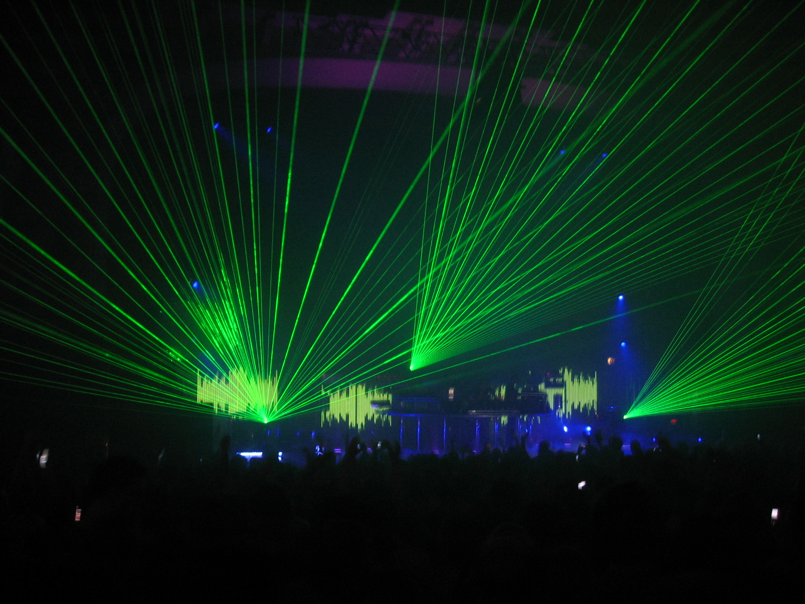 The Chemical Brothers live